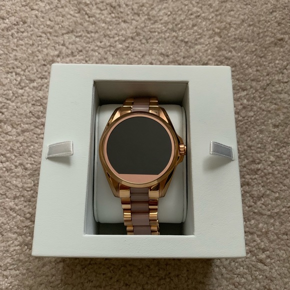 Michael Kors (Access) Smart Watch - Picture 6 of 8